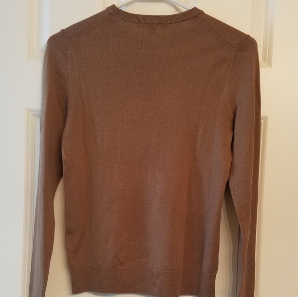 Great light sweater for the Spring & Summe… - Picture 2 of 5